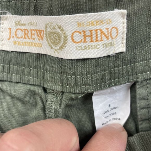 J. Crew Classic Chinos Pleated Shorts Size 6 Green - Picture 3 of 3